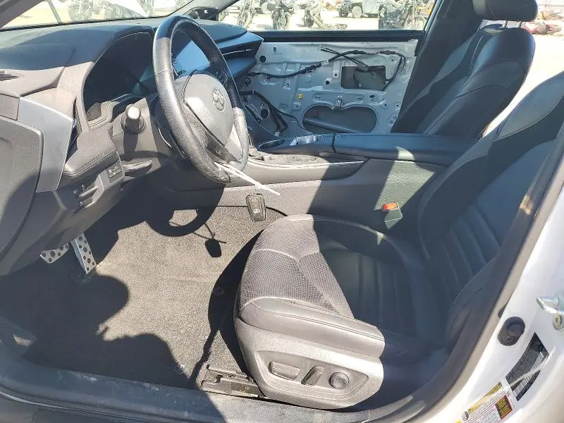 2021 TOYOTA AVALON XSE  