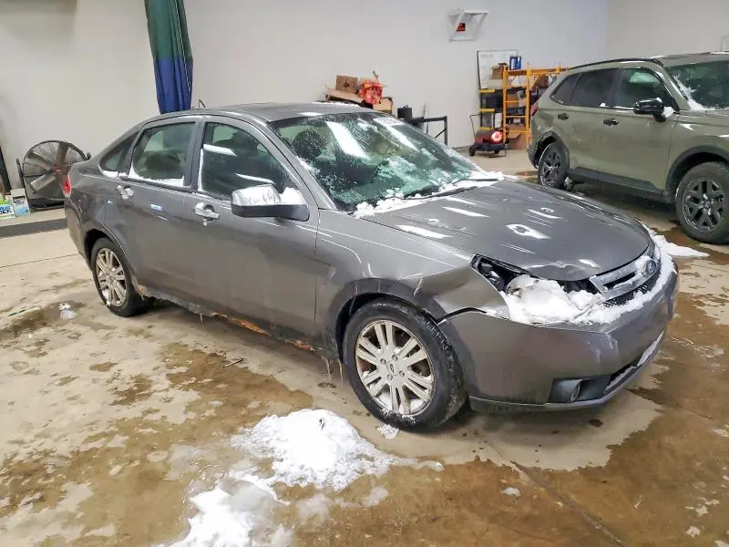 2010 FORD FOCUS SEL  