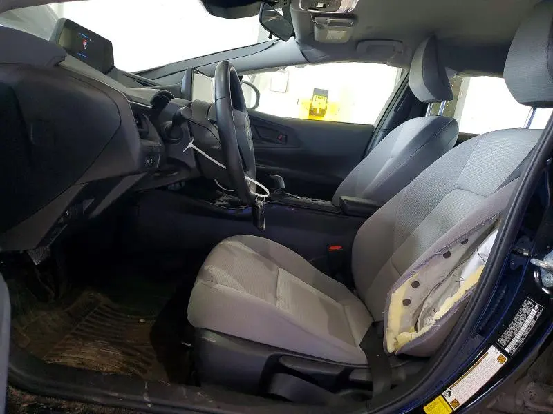 2024 TOYOTA PRIUS LE  