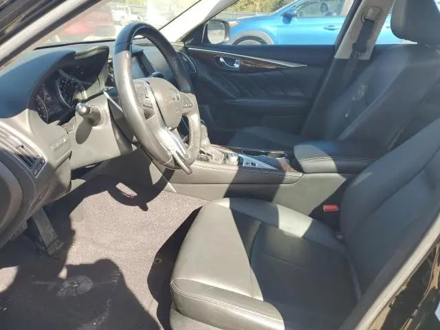 2018 INFINITI Q50 LUXE  