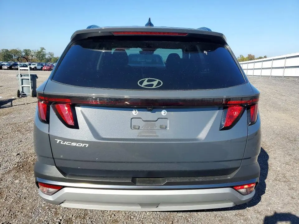 2026 HYUNDAI TUCSON SEL  