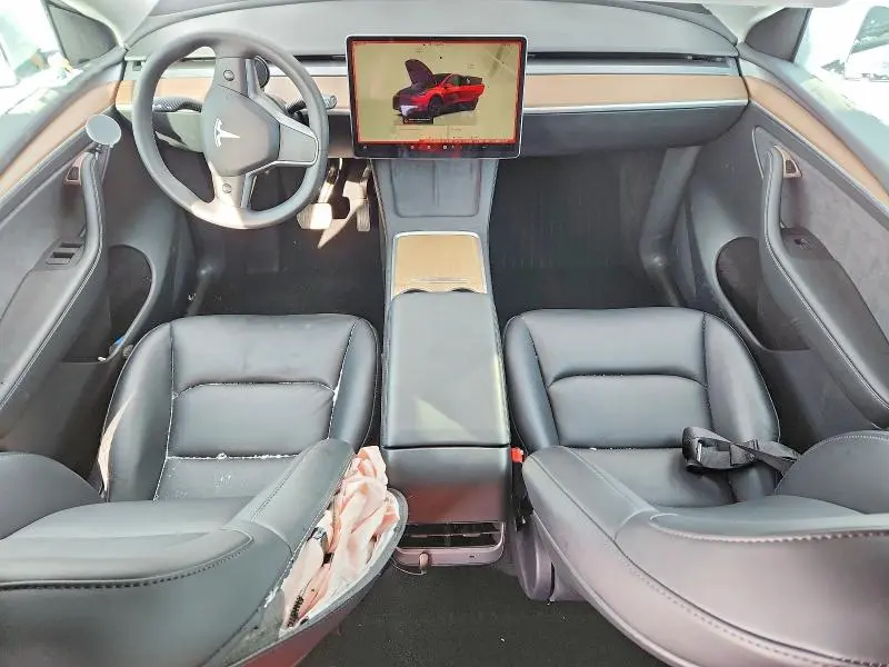2024 TESLA MODEL Y   