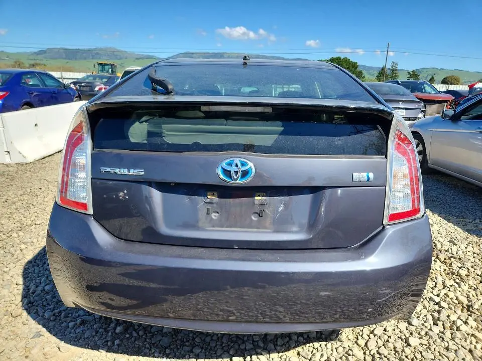 2015 TOYOTA PRIUS TWO  