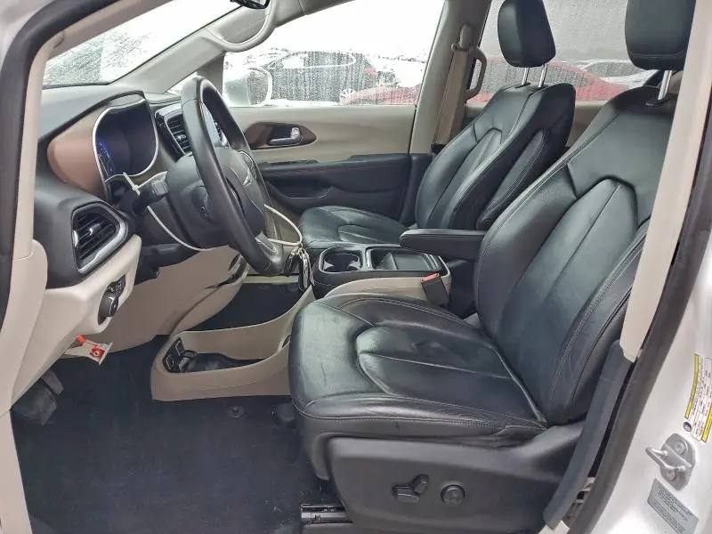 2017 CHRYSLER PACIFICA TOURING L  