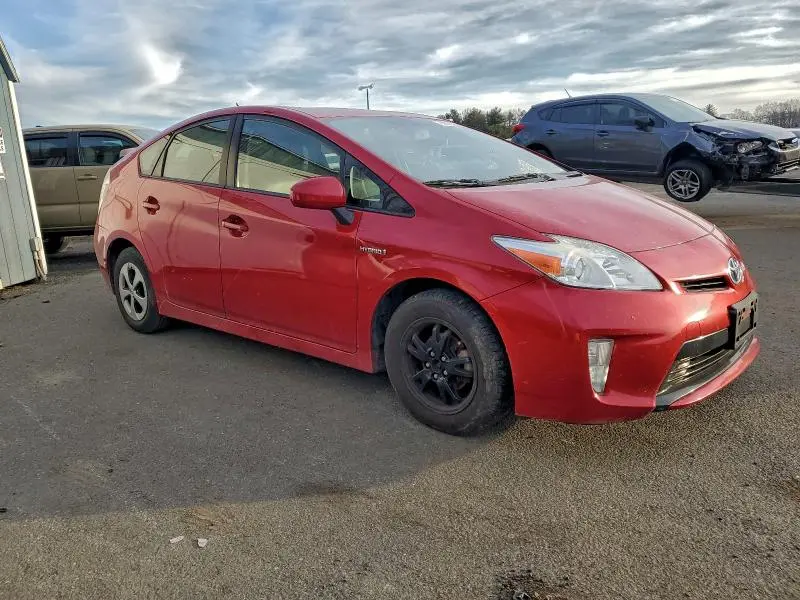 2015 TOYOTA PRIUS   