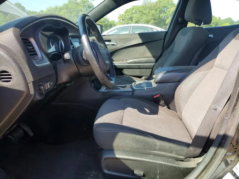 2016 DODGE CHARGER SE  