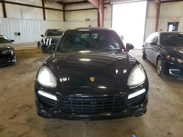 2014 PORSCHE CAYENNE GTS  