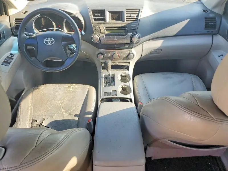 2012 TOYOTA HIGHLANDER BASE  