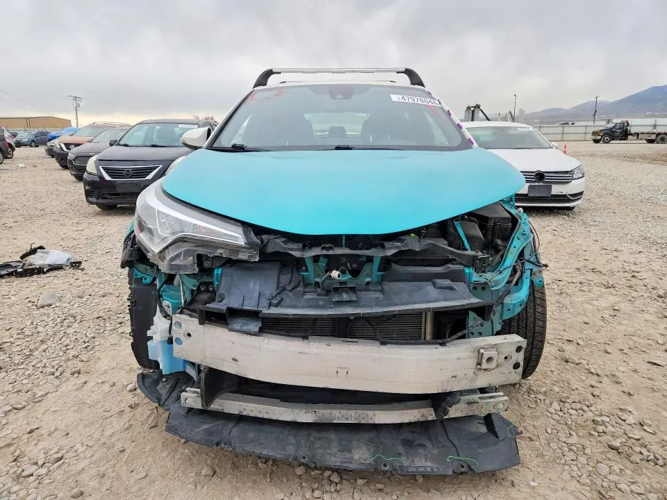 2018 TOYOTA C-HR XLE PREMIUM  