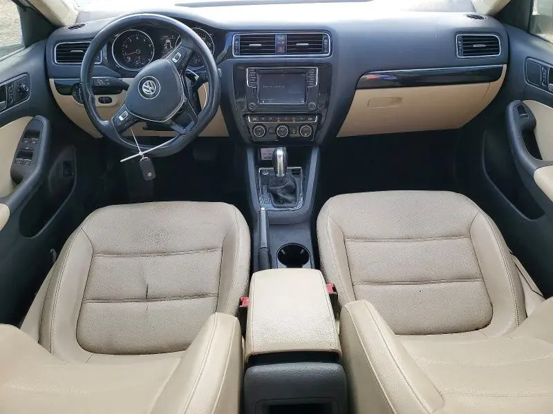2017 VOLKSWAGEN JETTA SEL  