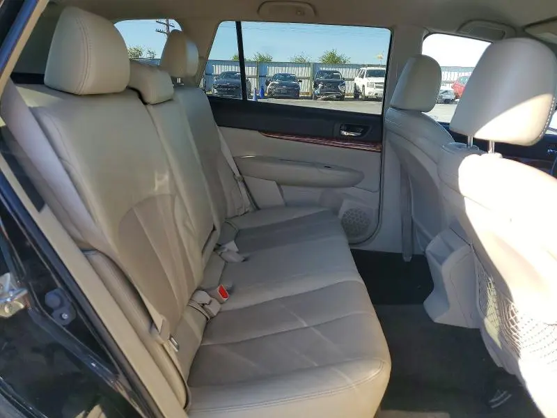 2012 SUBARU OUTBACK 3.6R LIMITED  
