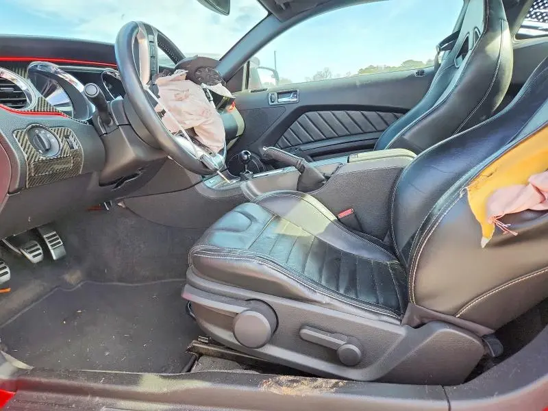 2013 FORD MUSTANG GT  