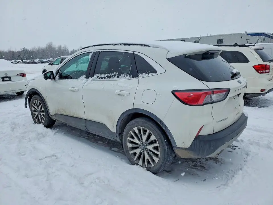 2021 FORD ESCAPE TITANIUM  