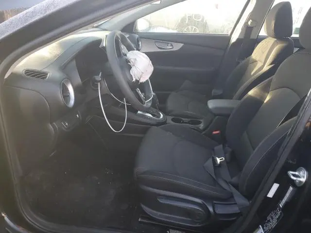 2024 KIA FORTE LX  