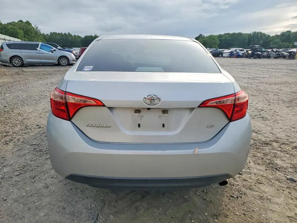 2019 TOYOTA COROLLA LE  