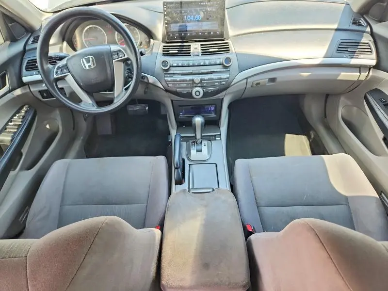 2011 HONDA ACCORD LX  