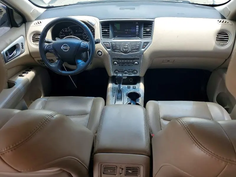 2017 NISSAN PATHFINDER SL  