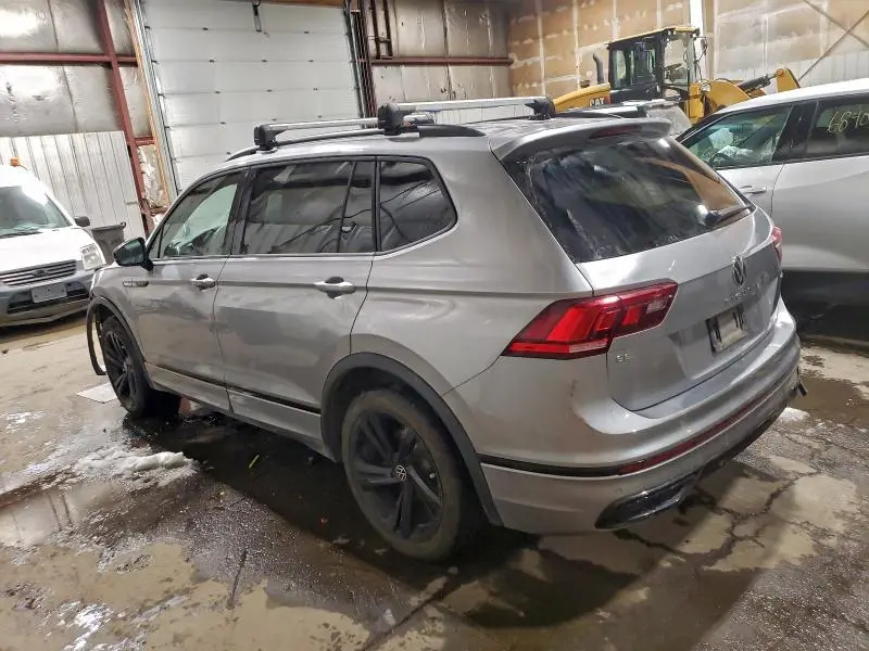 2023 VOLKSWAGEN TIGUAN SE R-LINE BLACK  