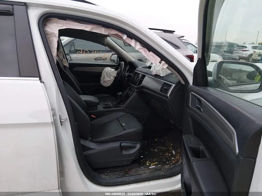 2018 VOLKSWAGEN ATLAS 3.6L V6 SE