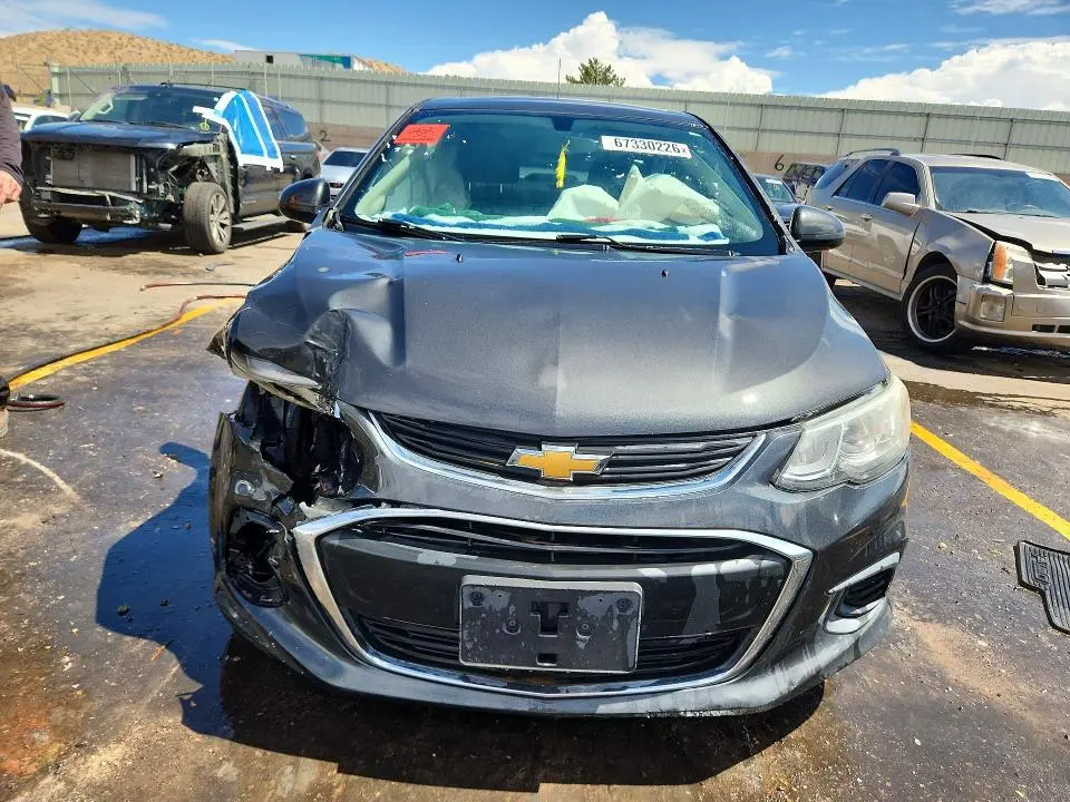 2017 CHEVROLET SONIC LT  