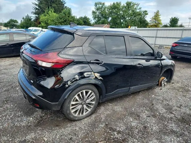 2021 NISSAN KICKS SV  