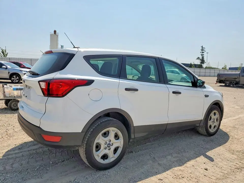 2019 FORD ESCAPE S  