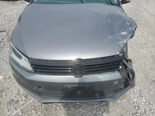 2012 VOLKSWAGEN JETTA SE  