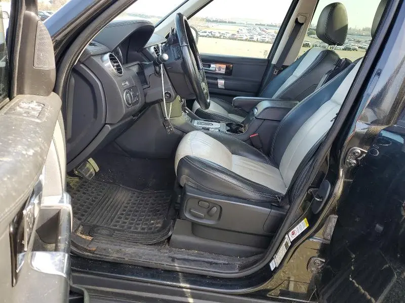 2015 LAND ROVER LR4 HSE LUXURY  