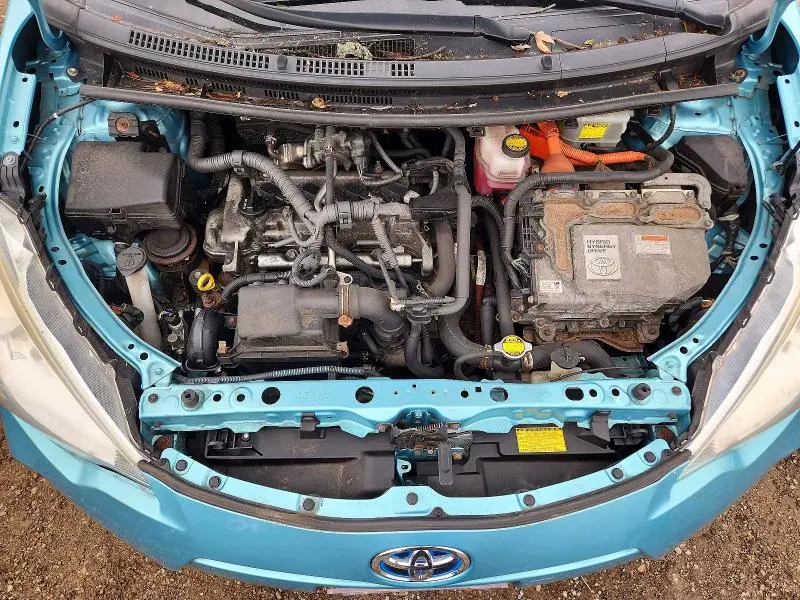 2012 TOYOTA PRIUS C TWO  