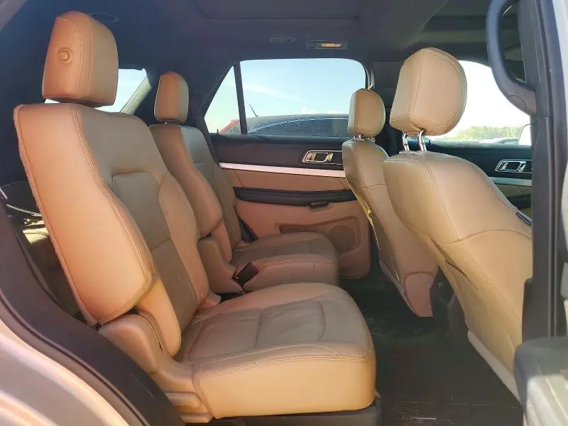 2017 FORD EXPLORER XLT  