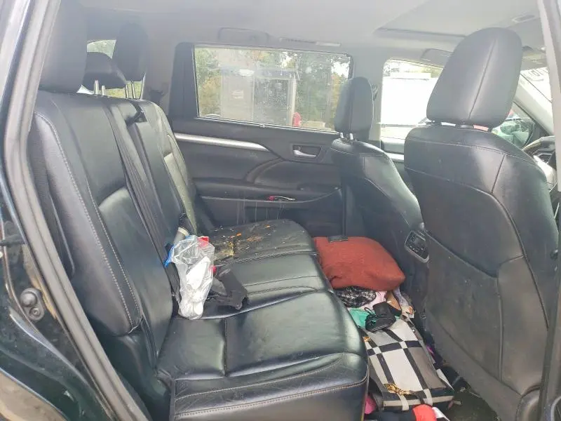 2014 TOYOTA HIGHLANDER XLE  