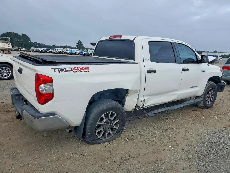 2019 TOYOTA TUNDRA SR5  