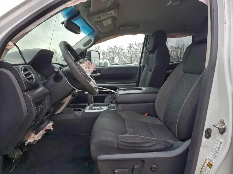 2017 TOYOTA TUNDRA DOUBLE CAB SR  
