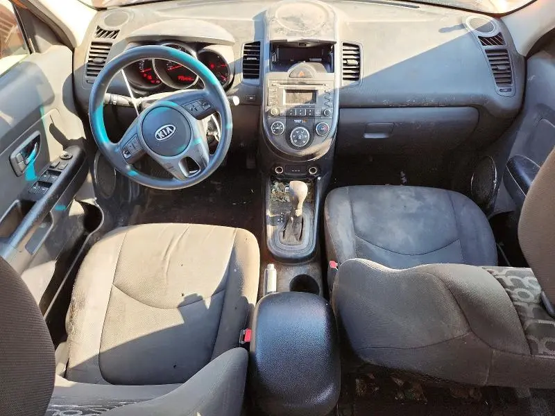 2011 KIA SOUL +  