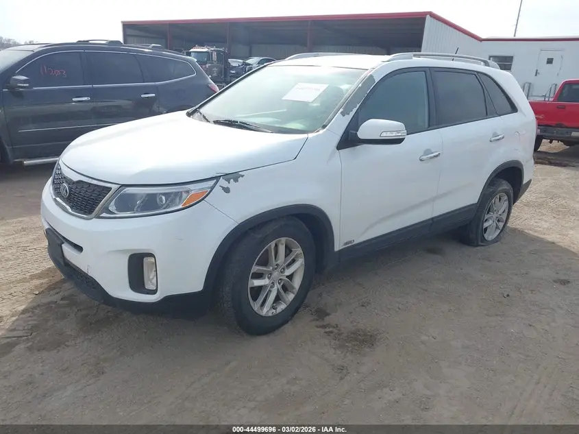 2015 KIA SORENTO LX