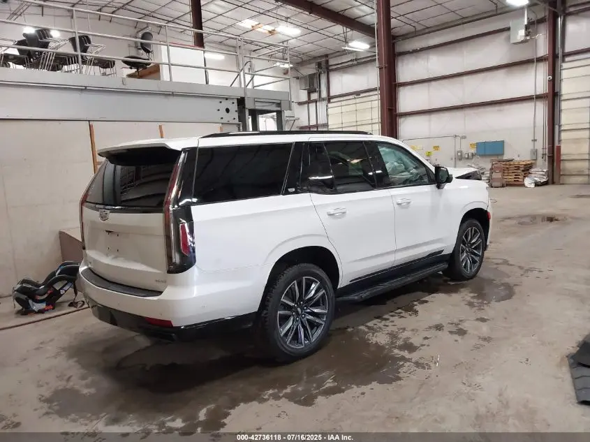 2022 CADILLAC ESCALADE 4WD SPORT