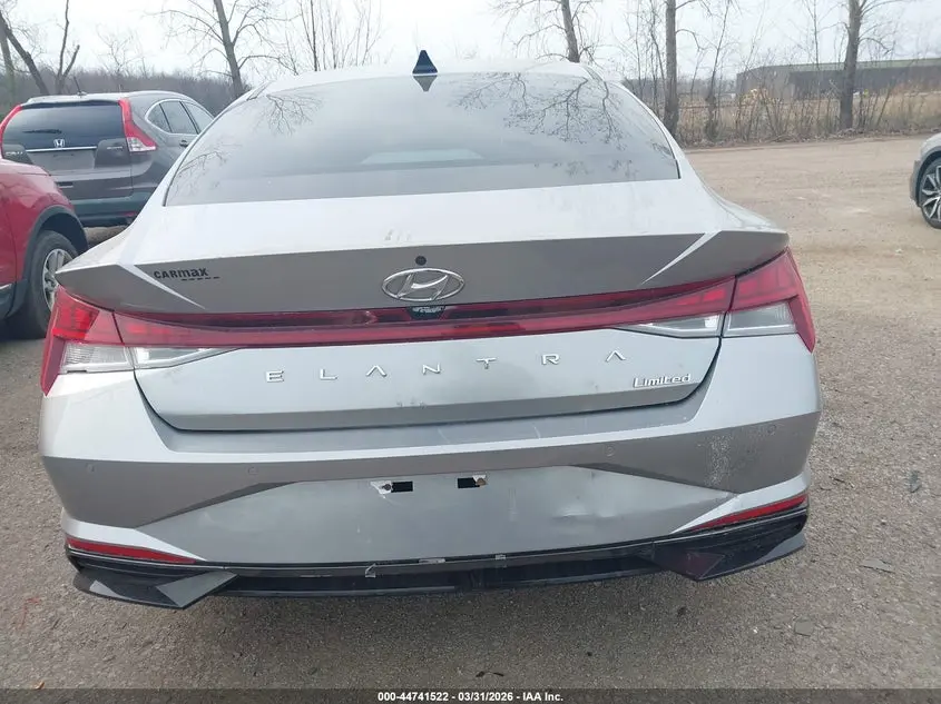 2022 HYUNDAI ELANTRA LIMITED