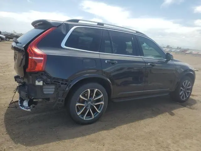 2017 VOLVO XC90 T6  