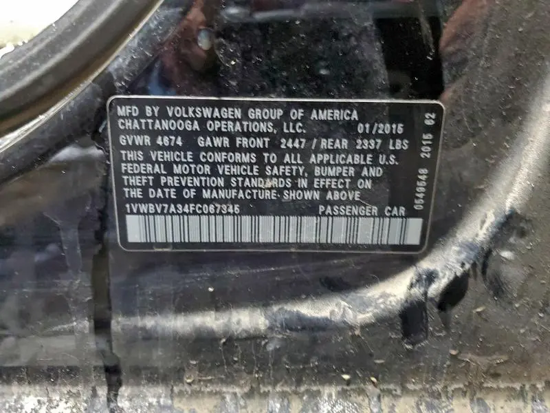 2015 VOLKSWAGEN PASSAT SE  