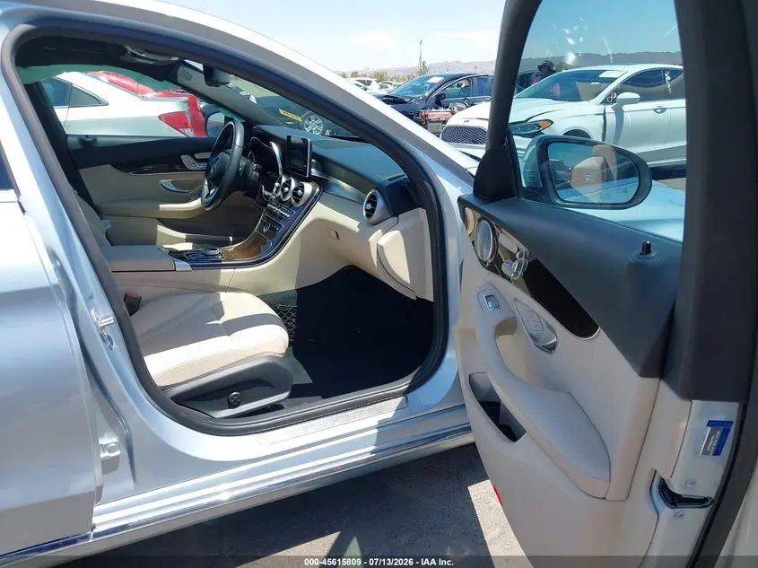 2018 MERCEDES-BENZ C 300  