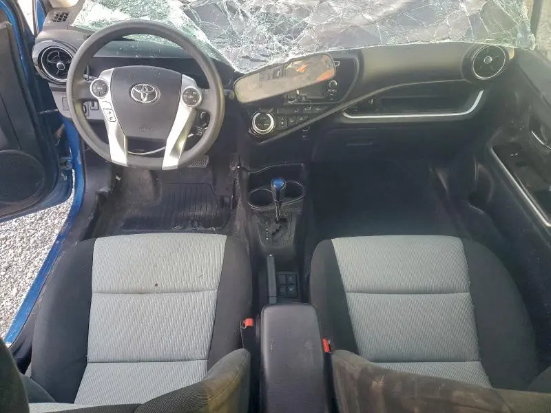 2016 TOYOTA PRIUS C   