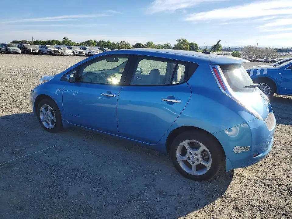 2012 NISSAN LEAF SV  