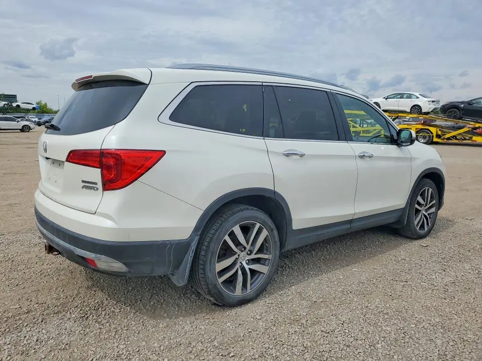 2017 HONDA PILOT TOURING  