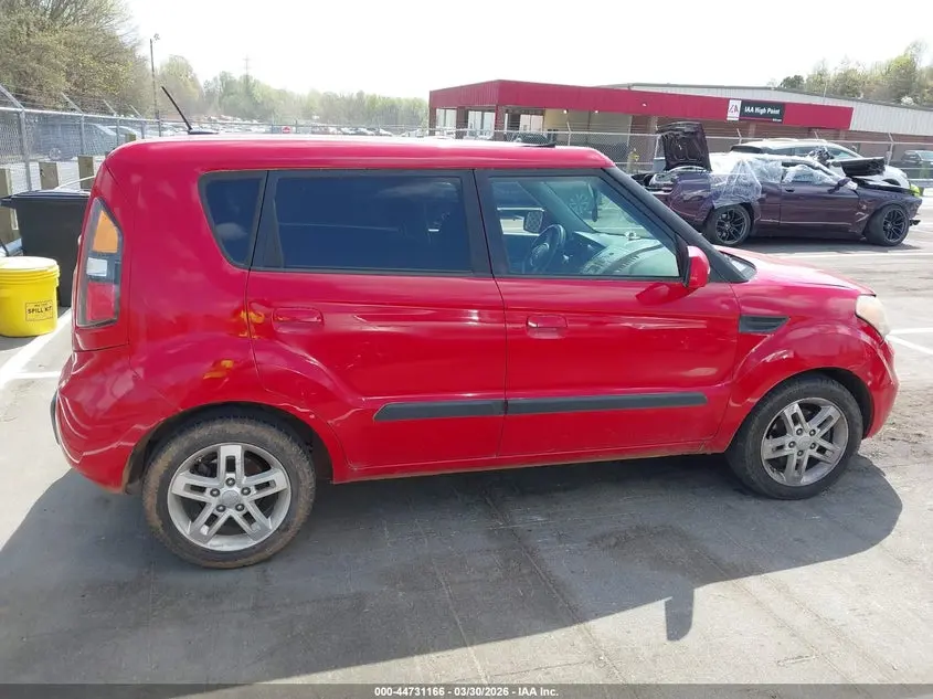 2010 KIA SOUL +