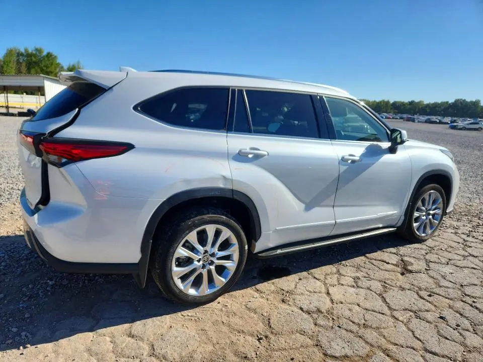 2023 TOYOTA HIGHLANDER L  