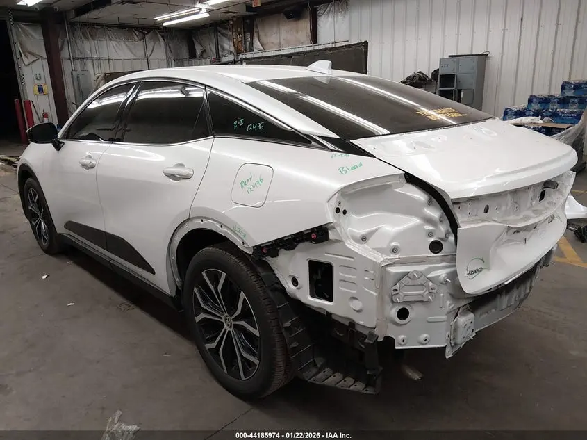 2023 TOYOTA CROWN XLE