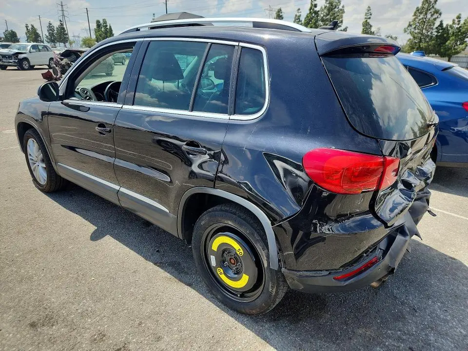 2014 VOLKSWAGEN TIGUAN S  