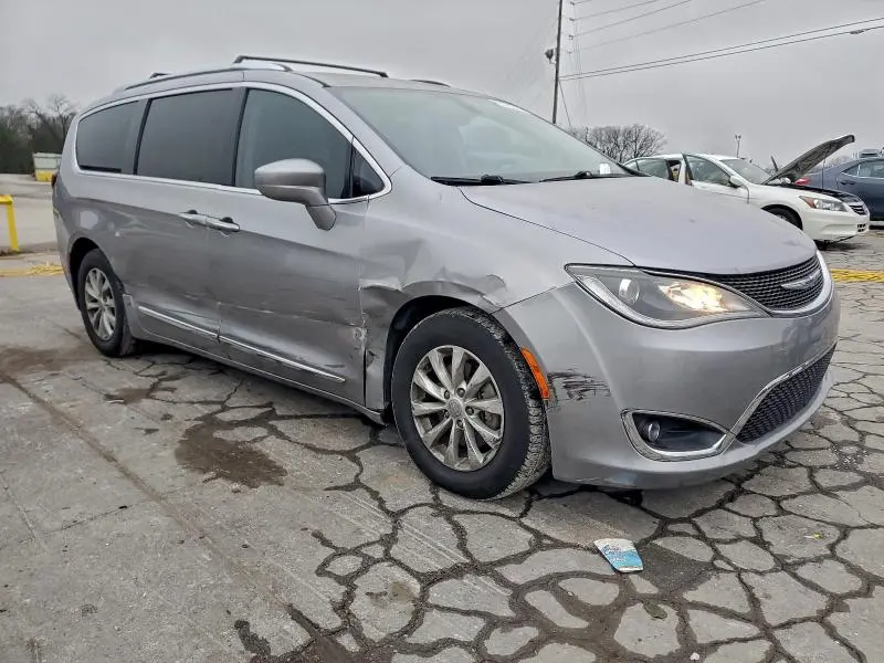2019 CHRYSLER PACIFICA TOURING L  