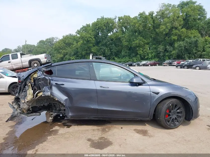 2022 TESLA MODEL Y PERFORMANCE DUAL MOTOR ALL-WHEEL DRIVE