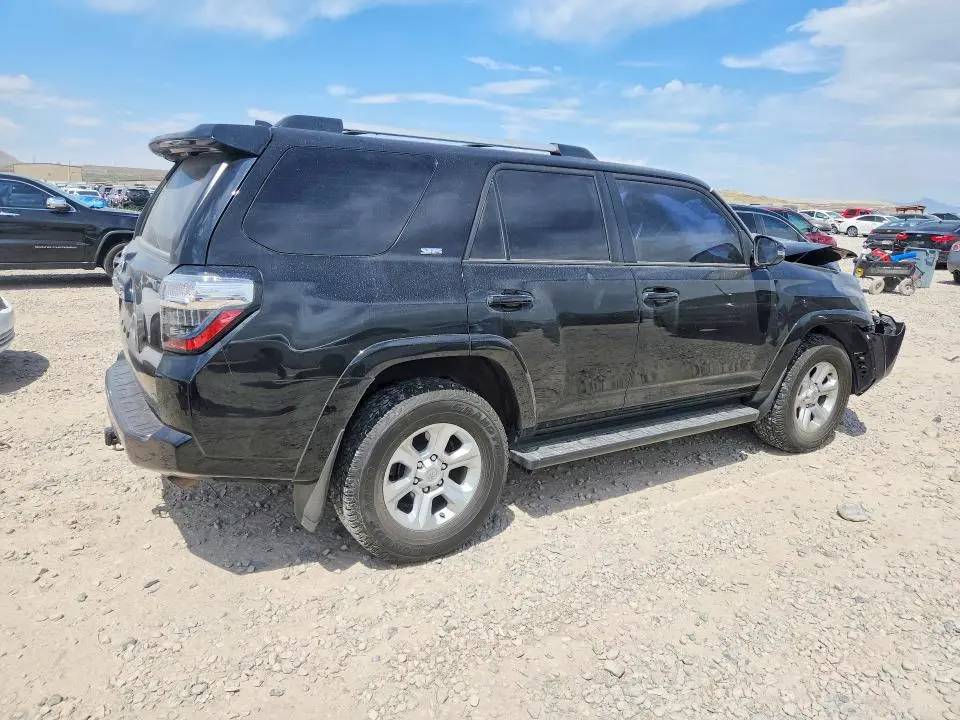 2024 TOYOTA 4RUNNER SR5 PREMIUM  